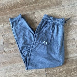 Under Armour women’s heat gear pants!